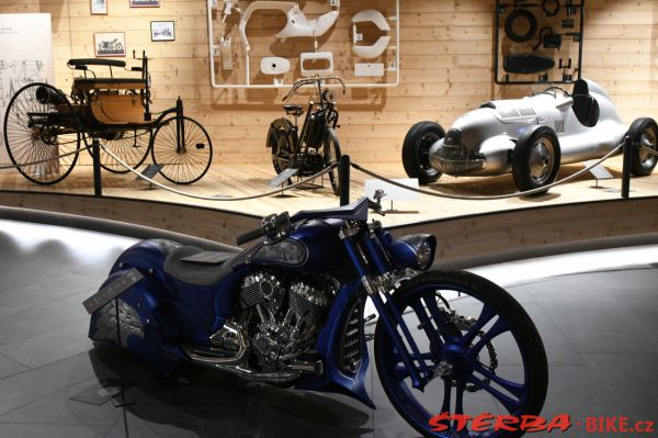 244/A - TOP Moutain Motorcycle Museum