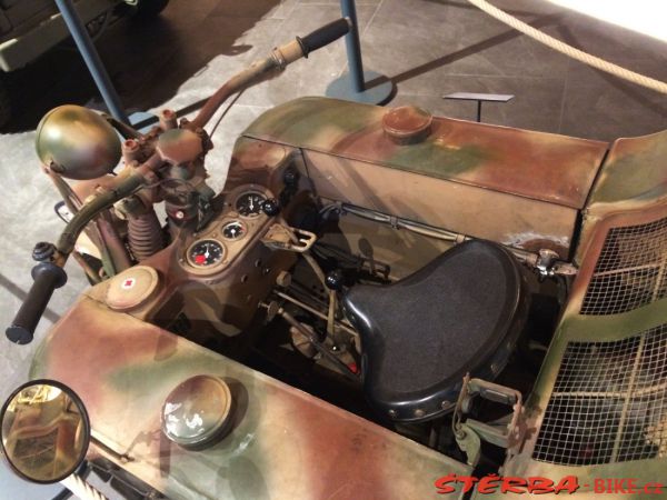 244/A - TOP Moutain Motorcycle Museum