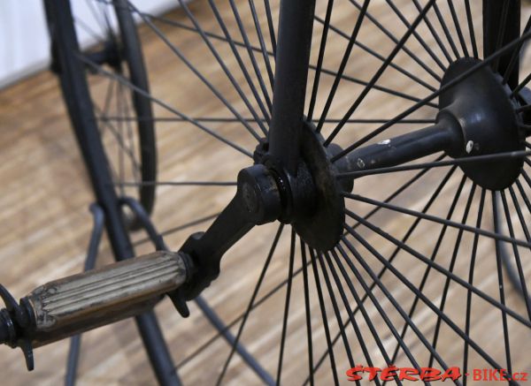 245 - Vysoká kola - Kolín