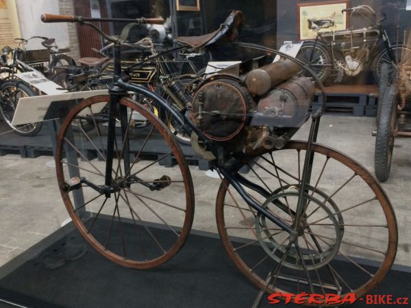 241/B - Perreaux steam velocipede