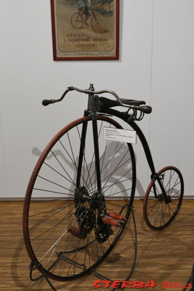 245 - Vysoká kola - Kolín