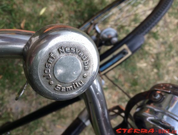 Antique Bicycles Day 2019 - Jumble sale