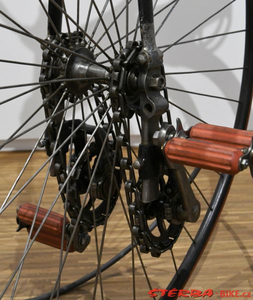 245 - Vysoká kola - Kolín