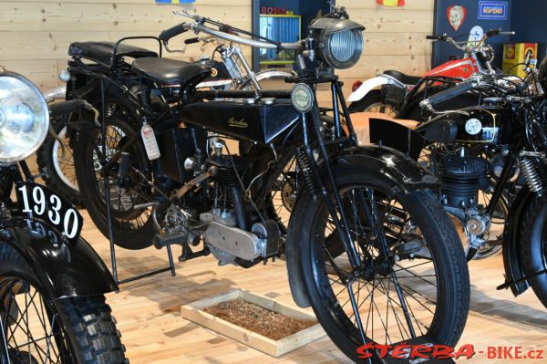 244/A - TOP Moutain Motorcycle Museum