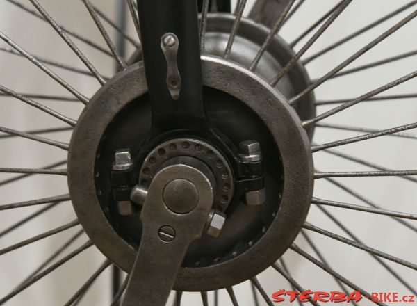 245 - Vysoká kola - Kolín