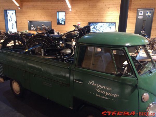 244/A - TOP Moutain Motorcycle Museum