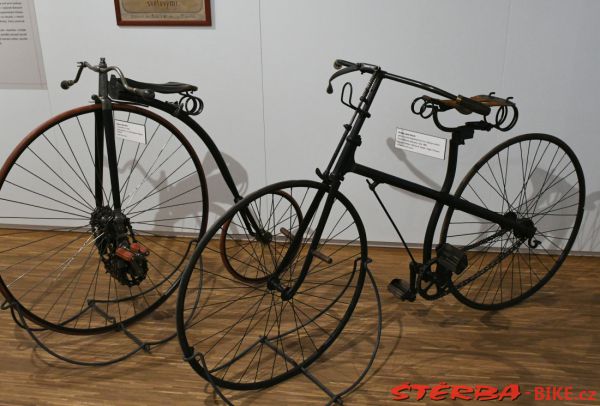 245 - Vysoká kola - Kolín