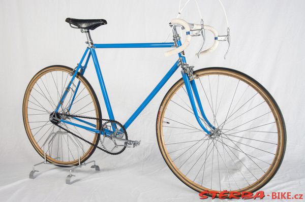 242/C - Collezione A. & C. Azzini