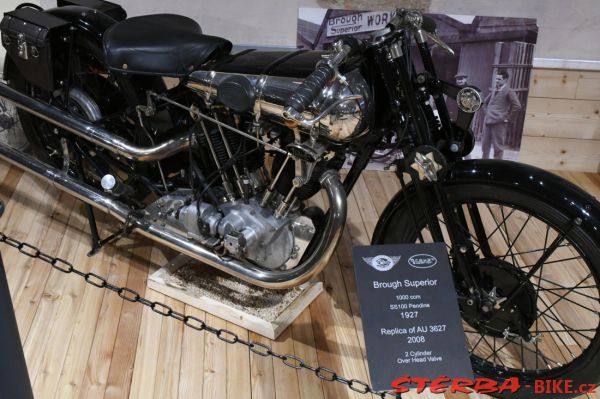 244/B - TOP Moutain Motorcycle museum