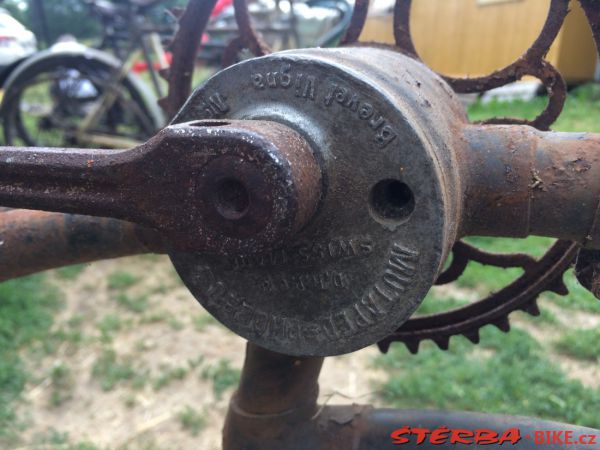 Antique Bicycles Day 2019 - Jumble sale