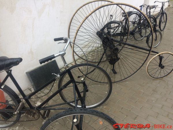 Antique Bicycles Day 2019 - Jumble sale