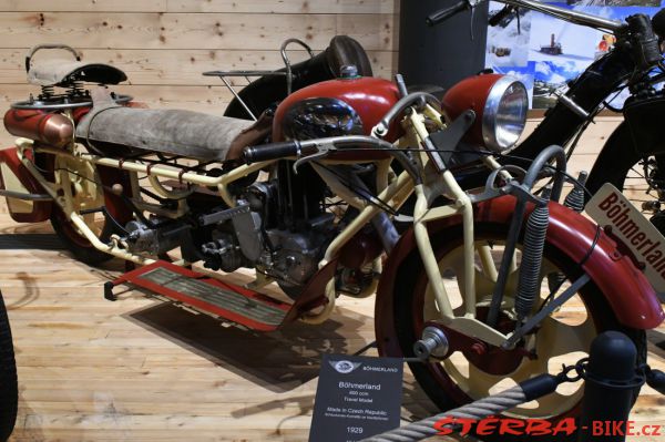 244/A - TOP Moutain Motorcycle Museum