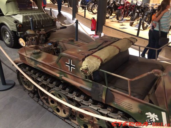 244/A - TOP Moutain Motorcycle Museum