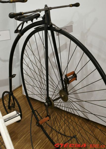 245 - High Wheels - Kolin