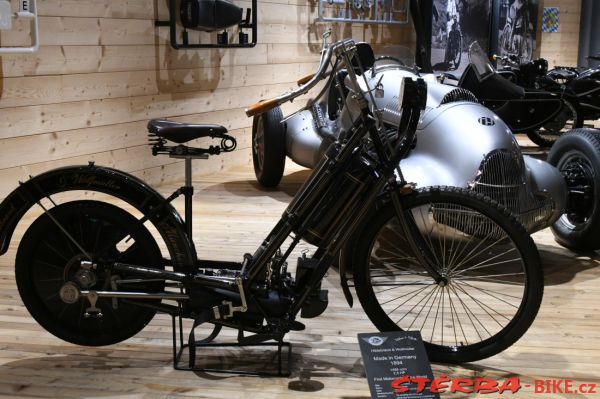 244/A - TOP Moutain Motorcycle Museum