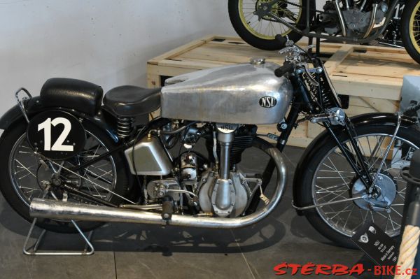 244/A - TOP Moutain Motorcycle Museum