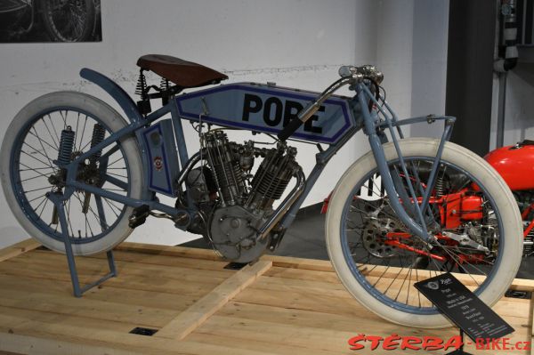 244/A - TOP Moutain Motorcycle Museum