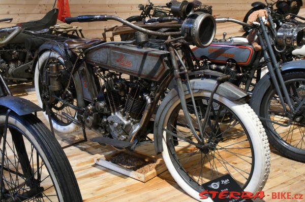 244/A - TOP Moutain Motorcycle Museum