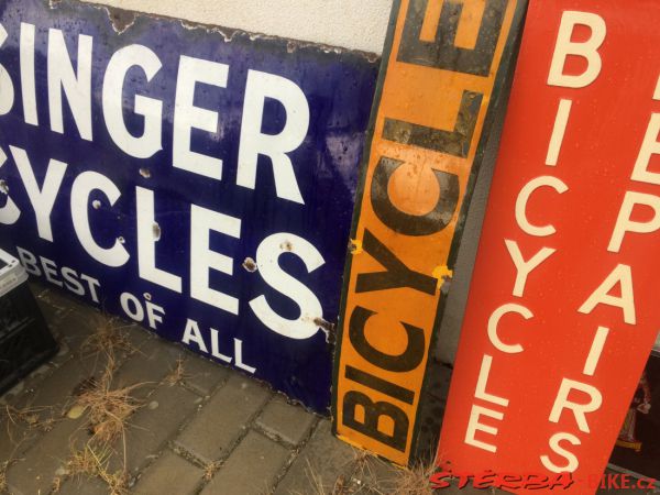 Antique Bicycles Day 2019 - Jumble sale