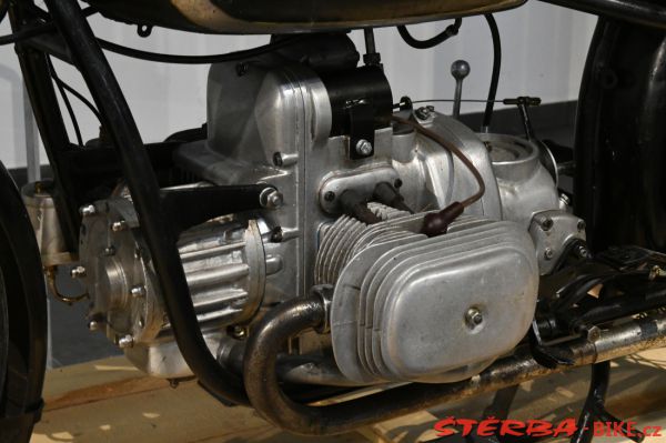 244/A - TOP Moutain Motorcycle Museum