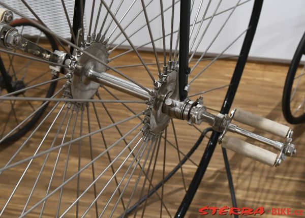 245 - High Wheels - Kolin