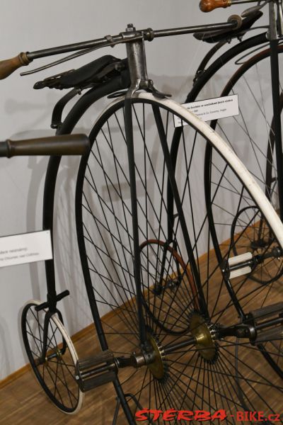 245 - Vysoká kola - Kolín