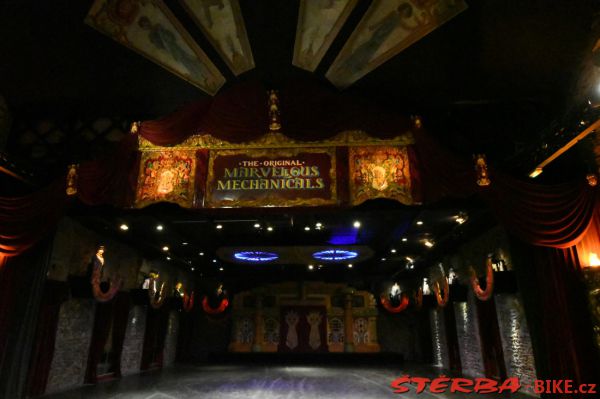 247/C - Musée des Arts forains