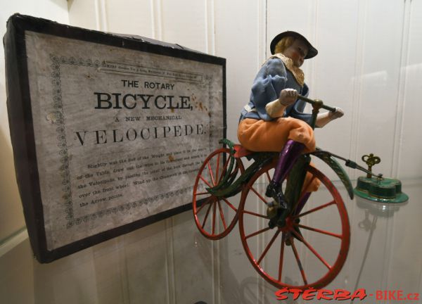 247/I Carousel velocipede Toy