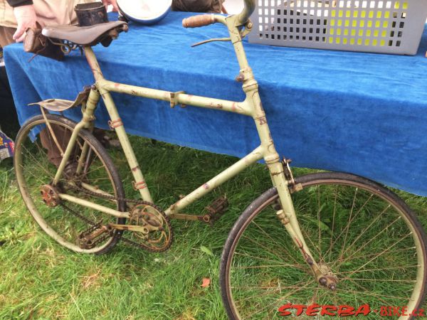 Autojumble Beaulieu 2019 - velo