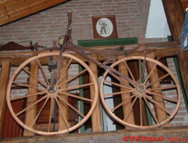 A. Favre velocipede VI.