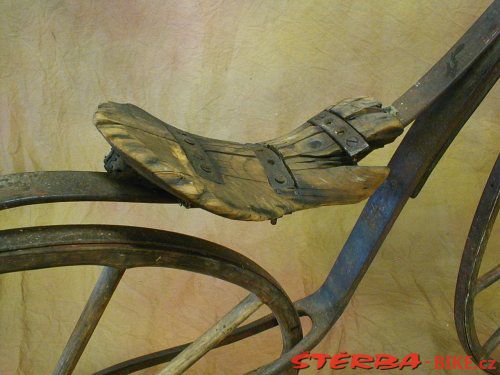 The Demarest style velocipede
