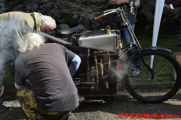 Roper steam velocipede replica