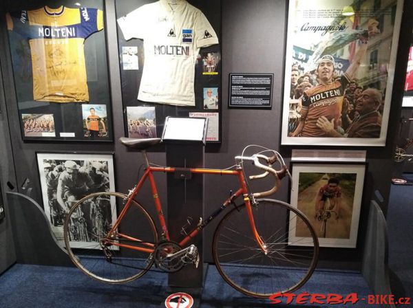 255/B Expo CYCLING LEGENDS 2019