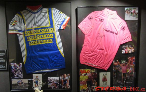 255/B Expo CYCLING LEGENDS 2019