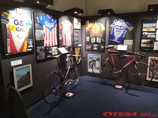 255/B Expo CYCLING LEGENDS 2019