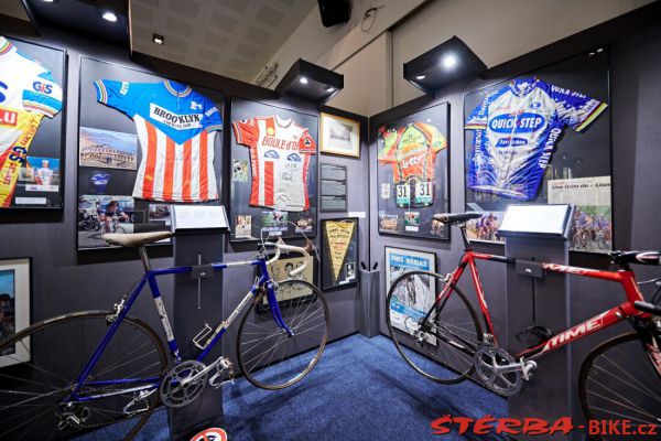 255/B Expo CYCLING LEGENDS 2019