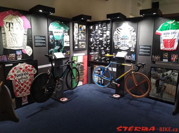 255/B Expo CYCLING LEGENDS 2019