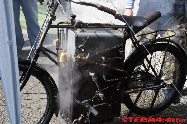 Roper steam velocipede replica