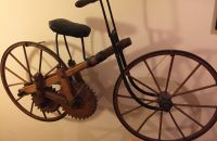 Bezřetězový bicykl