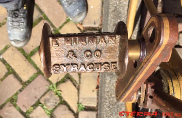 Hinman E. & Co. convertible part I