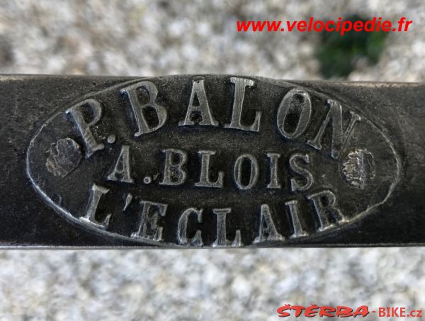 Balon P., Blois