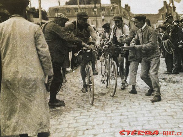 265/C - Tour de France history