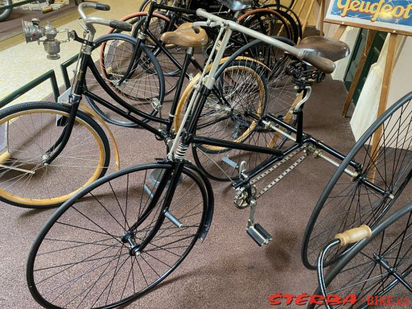 05/B Peugeot Museé, Sochaux – Francie