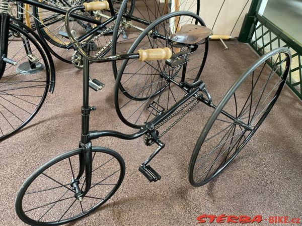 05/B Peugeot Museé, Sochaux – Francie