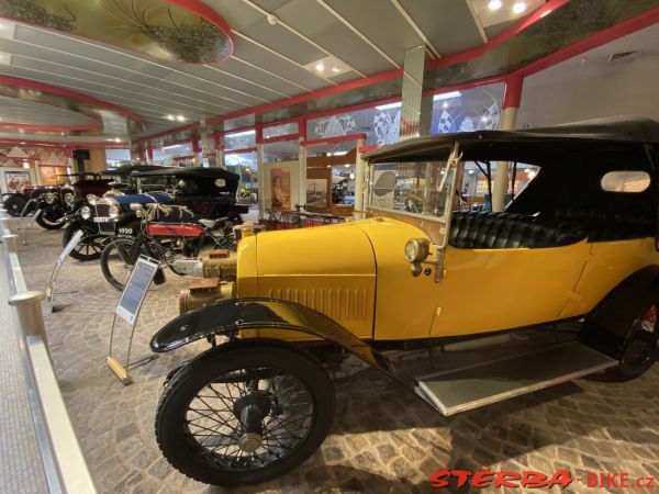 05/B Peugeot Museé, Sochaux – France