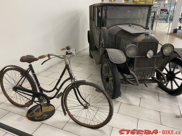 05/B Peugeot Museé, Sochaux – Francie