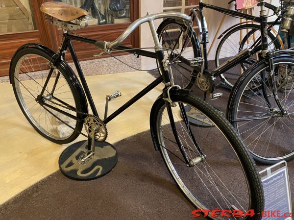 05/B Peugeot Museé, Sochaux – Francie
