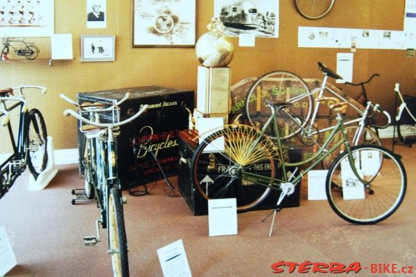 35/C. The Bicycle Museum of America - USA