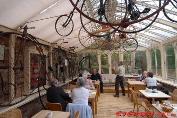 28. Penny – Farthing museum - England