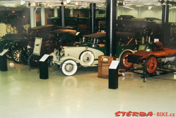 36/B - Henry Ford Museum – USA